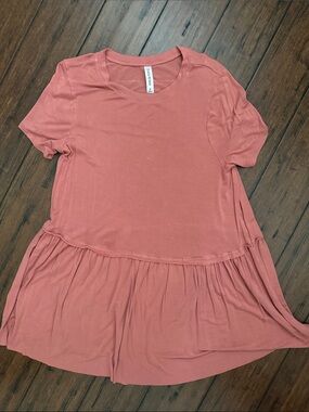 Zenana Outfitters Short Sleeve Peplum Tunic - Mauve